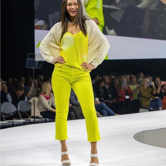 Cabi Sunbeam Cami (style 6312) - Picture 14 of 15